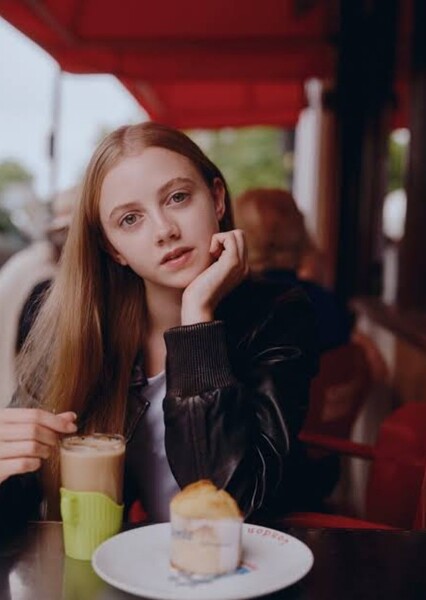 Evie Templeton photo