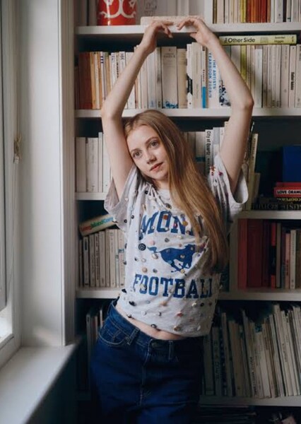 Elodie Jones