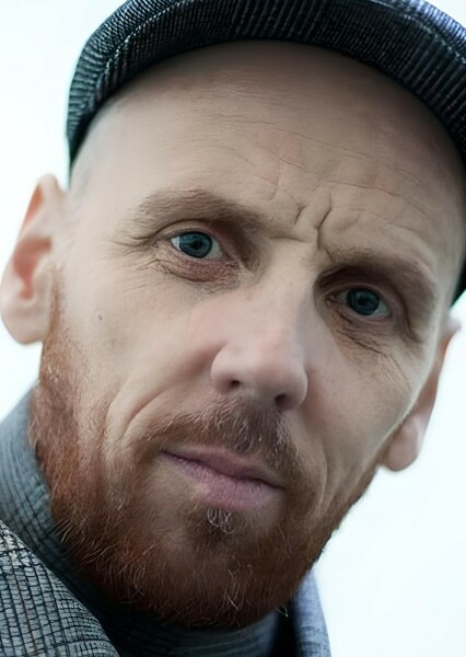 Ewen Bremner photo