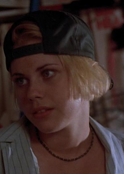 Fairuza Balk photo