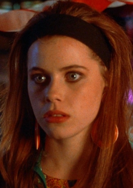 Fairuza Balk photo