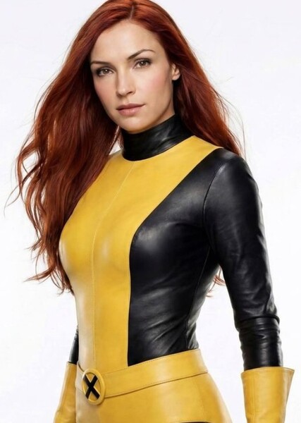 Famke Janssen photo