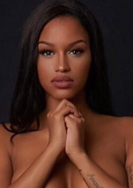 Fanny Neguesha photo