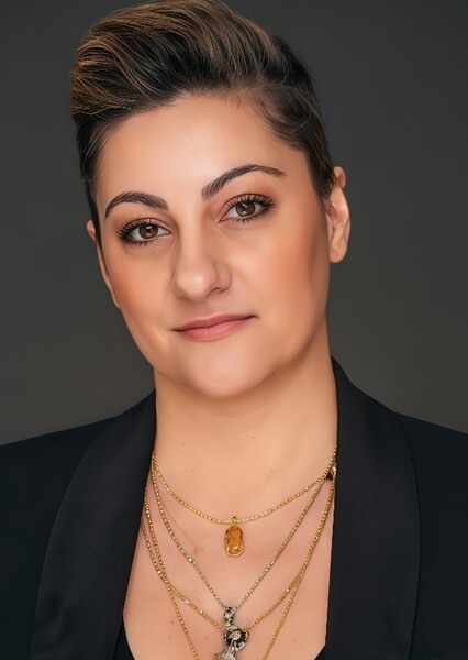 Farnaz Khaki-Sadigh photo
