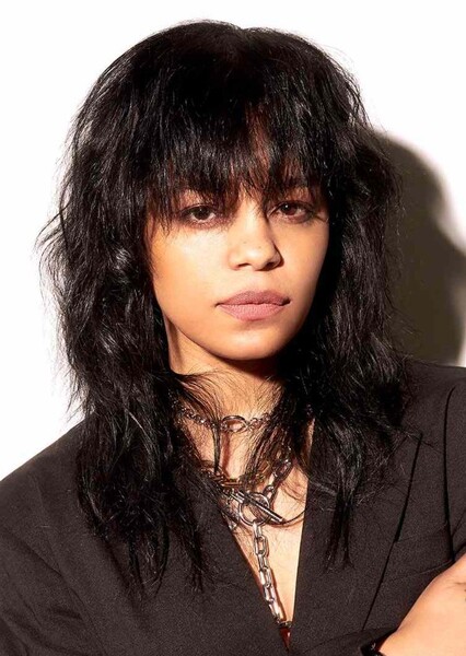 Fefe Dobson photo