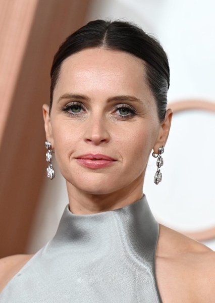 Felicity Jones photo