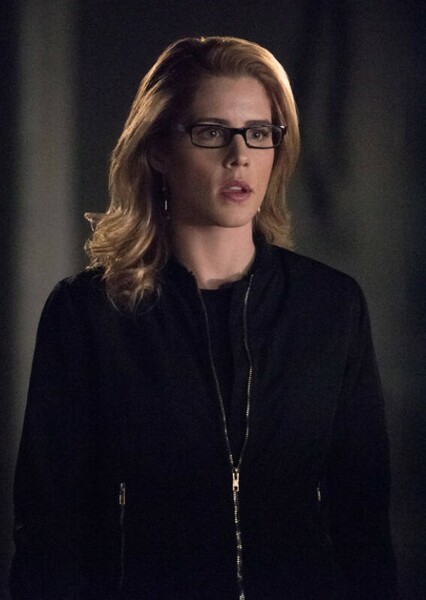 Felicity Smoak photo