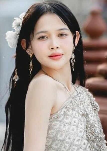 Feni Fitriyanti photo