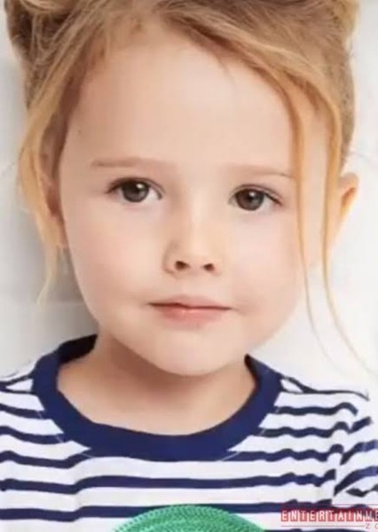 Finley Rose Slater photo