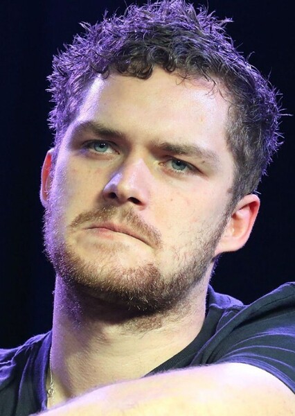 Finn Jones photo