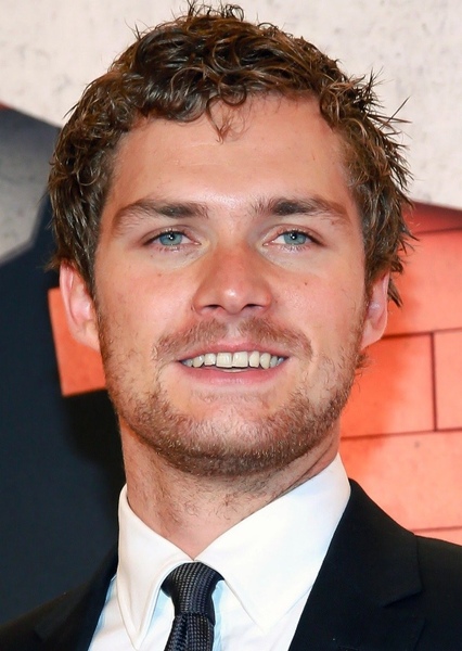 Finn Jones photo