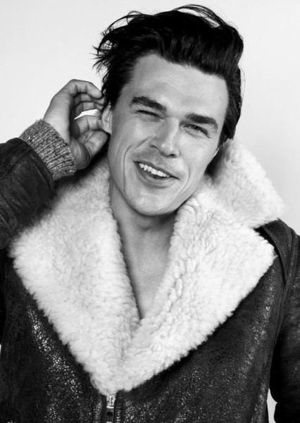 Finn Wittrock