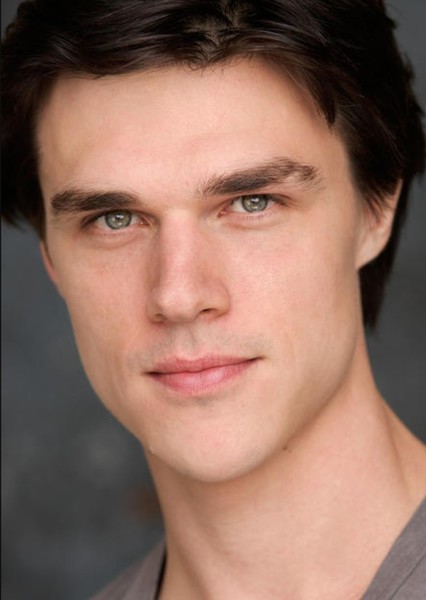 Finn Wittrock photo