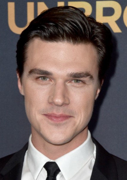 Finn Wittrock photo