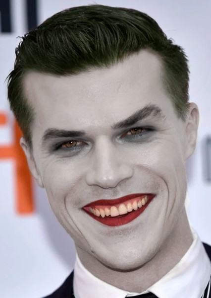 Finn Wittrock