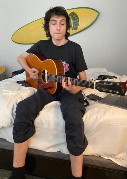 Finn Wolfhard photo