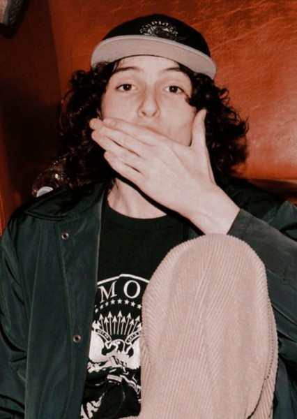 Finn Wolfhard photo