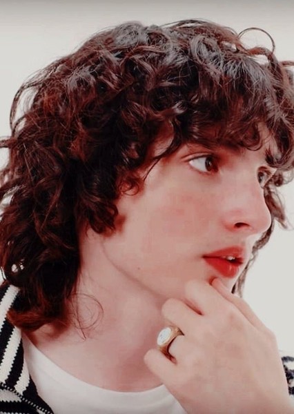 Finn Wolfhard photo
