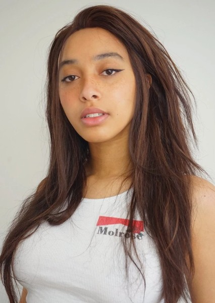 Fiona Nova photo