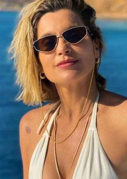 Flávia Alessandra