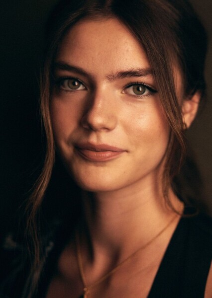 Florence Hunt photo