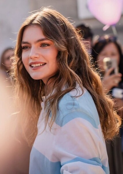 Florence Hunt photo