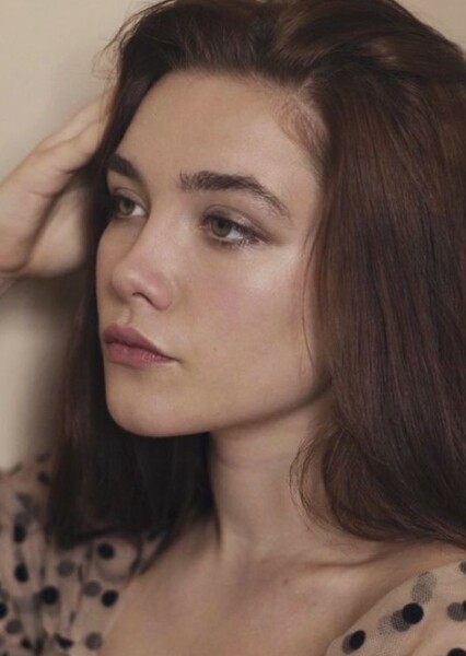 Florence Pugh photo