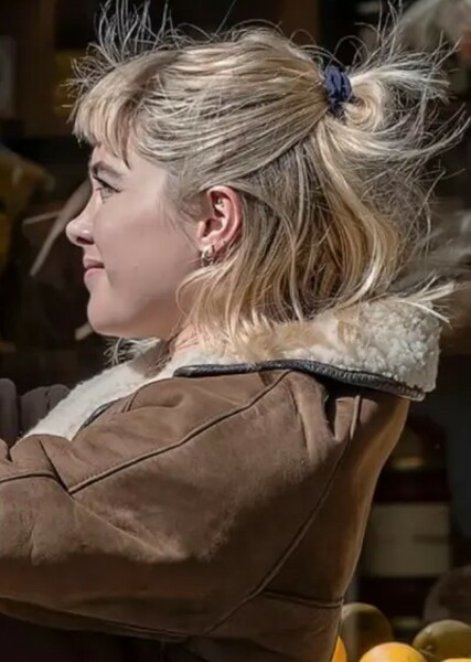 Florence Pugh photo