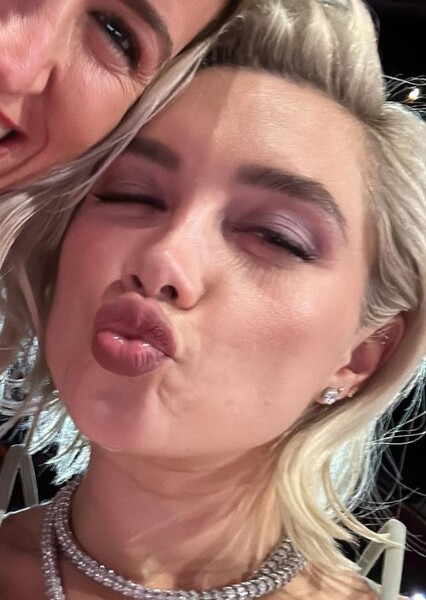 Florence Pugh photo