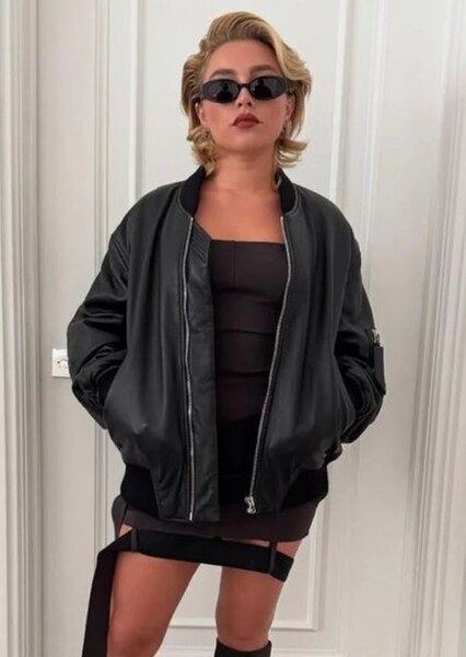 Florence Pugh photo