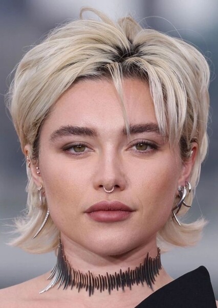 Florence Pugh photo
