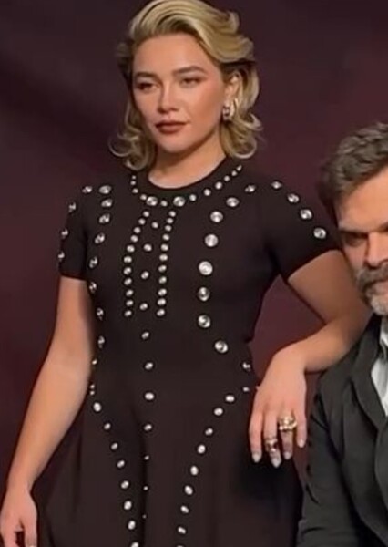 Florence Pugh photo