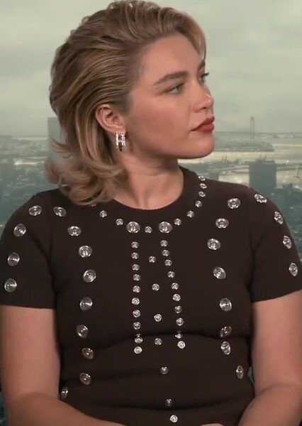 Florence Pugh photo