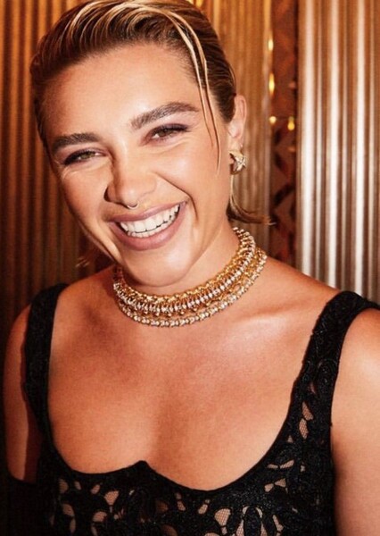 Florence Pugh photo