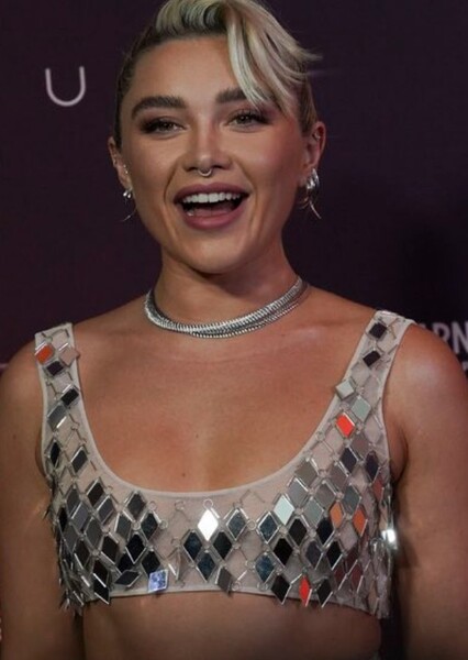 Florence Pugh photo