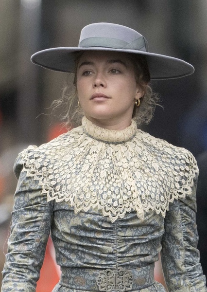 Florence Pugh photo