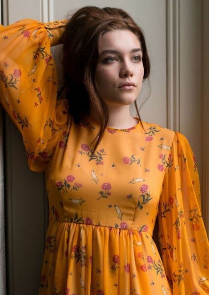 Florence Pugh photo