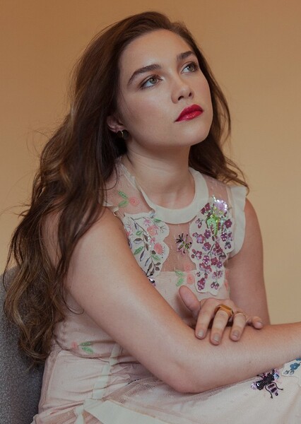 Florence Pugh photo