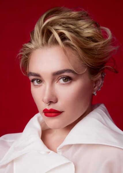 Florence Pugh photo
