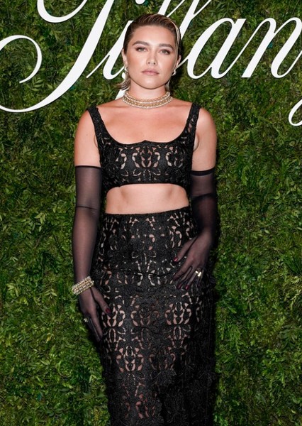 Florence Pugh photo