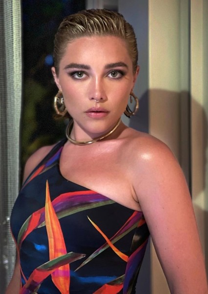 Florence Pugh photo
