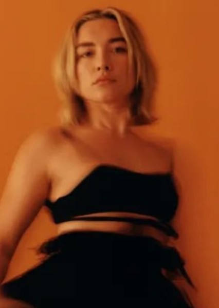 Florence Pugh photo