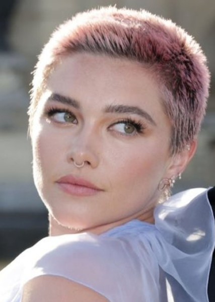 Florence Pugh photo
