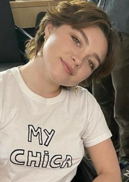 Florence Pugh photo