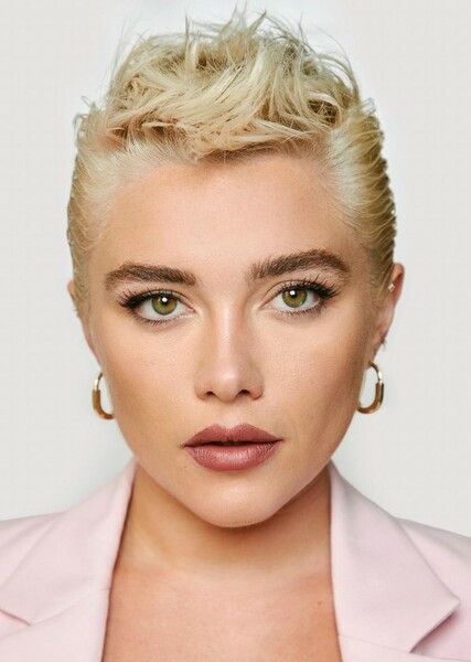 Florence Pugh photo