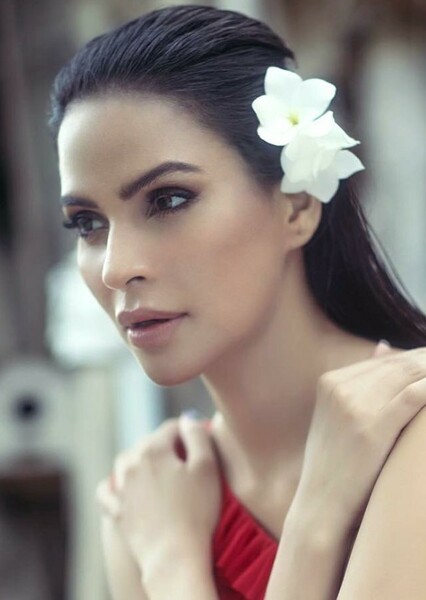 Fouzia Aman photo