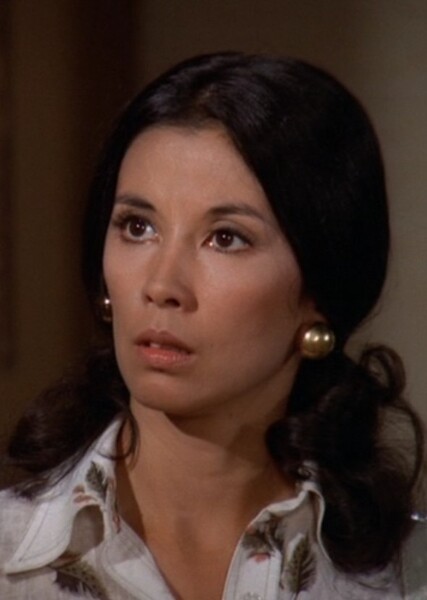 France Nuyen photo
