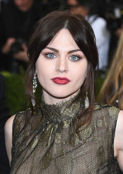 Frances Bean Cobain photo