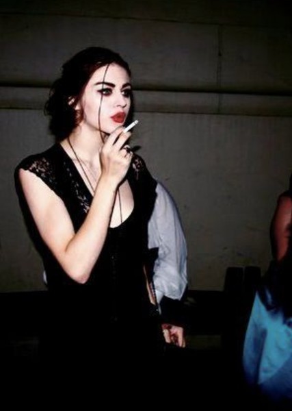 Frances Bean Cobain photo
