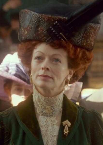 Frances Fisher photo